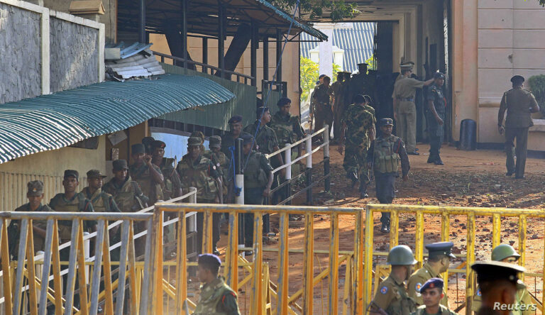 Sri Lanka: riot in a prison