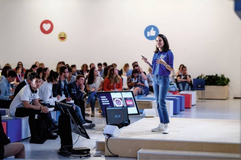 “Boost with Facebook”, an event for training in digital tools